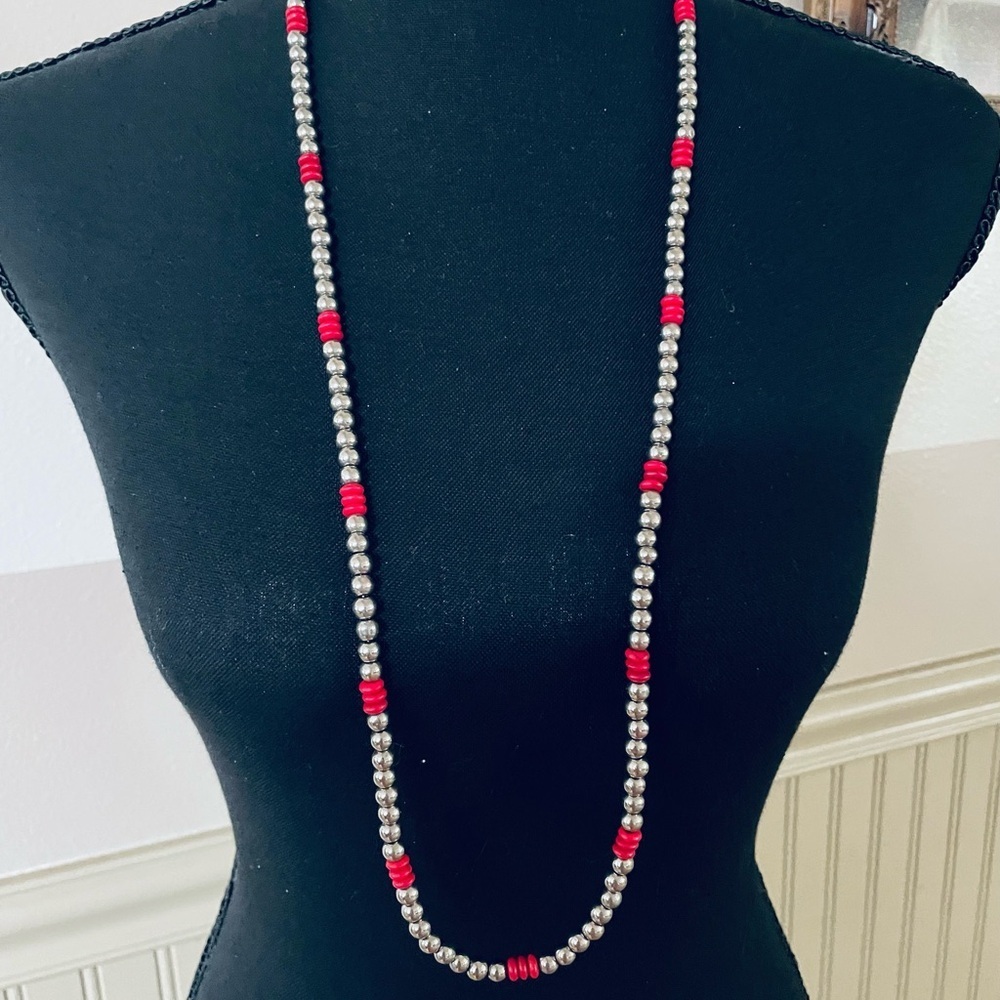 Elegant Silver tone and Red Beaded Necklace